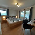 Gaestehaus Staller Inkl. Chiemgaukarte Apartamento