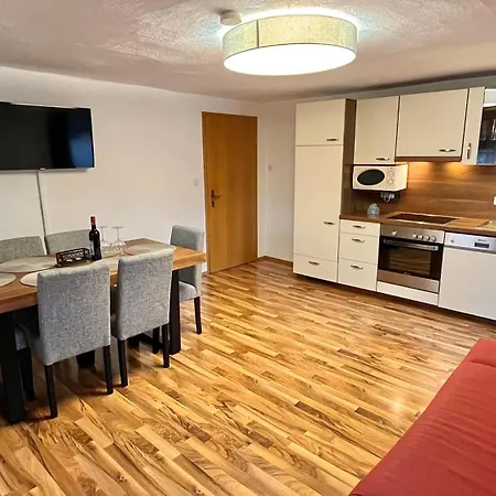 Gaestehaus Staller Inkl. Chiemgaukarte Ruhpolding