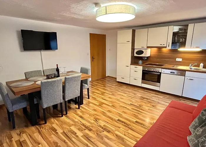 Gaestehaus Staller Inkl. Chiemgaukarte Ruhpolding